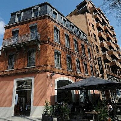 Le Cousture 3* Tolosa